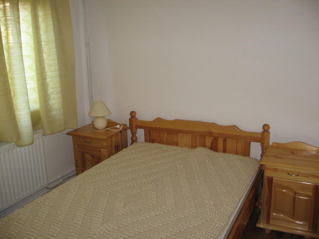 Guest House Astra Arbanasi Habitación foto